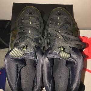 nike foamposite (legion green)